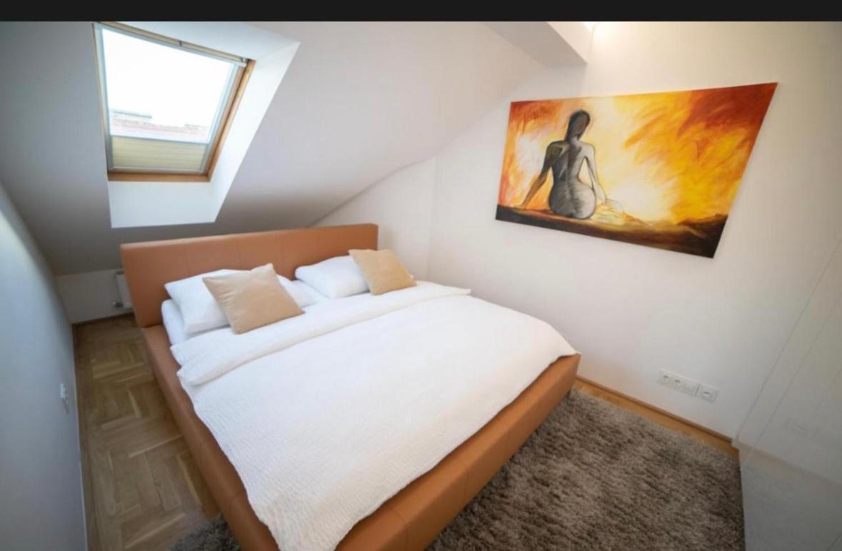 Apartament Penthouse *